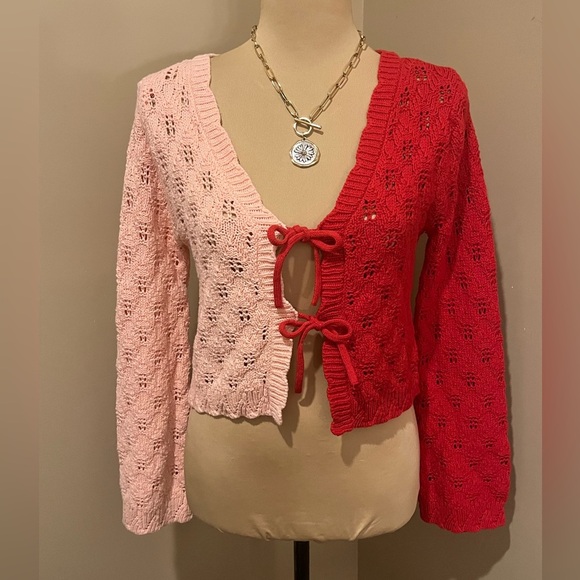 Sincerely Jules Two-Tone Red & Pink Fie front cropped Sweater, size: Small - Picture 2 of 9
